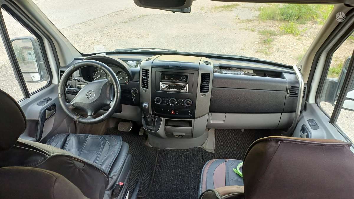 Mercedes-Benz Sprinter 2009 — photo 7