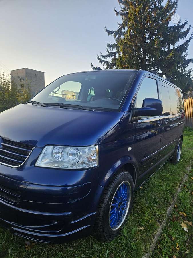 Volkswagen Multivan 2005 — photo 10