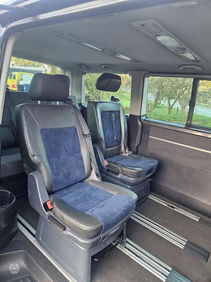 Volkswagen Multivan 2005 — photo 6