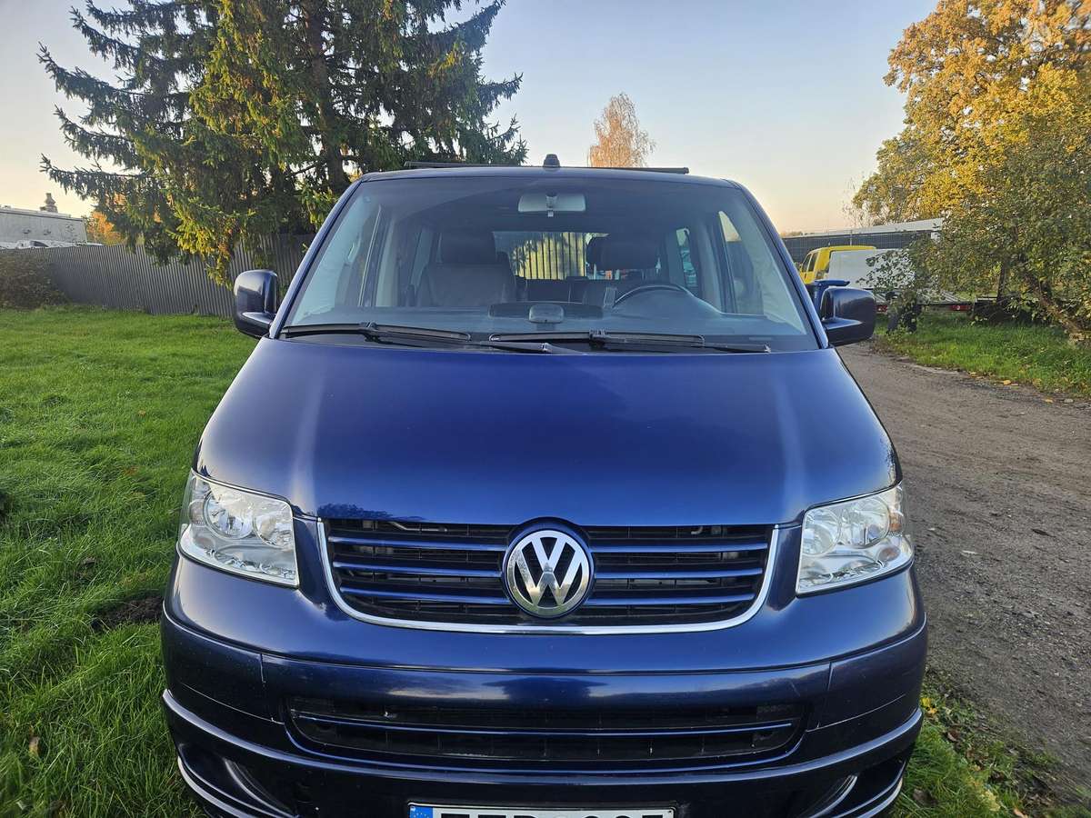 Volkswagen Multivan 2005 — photo 9