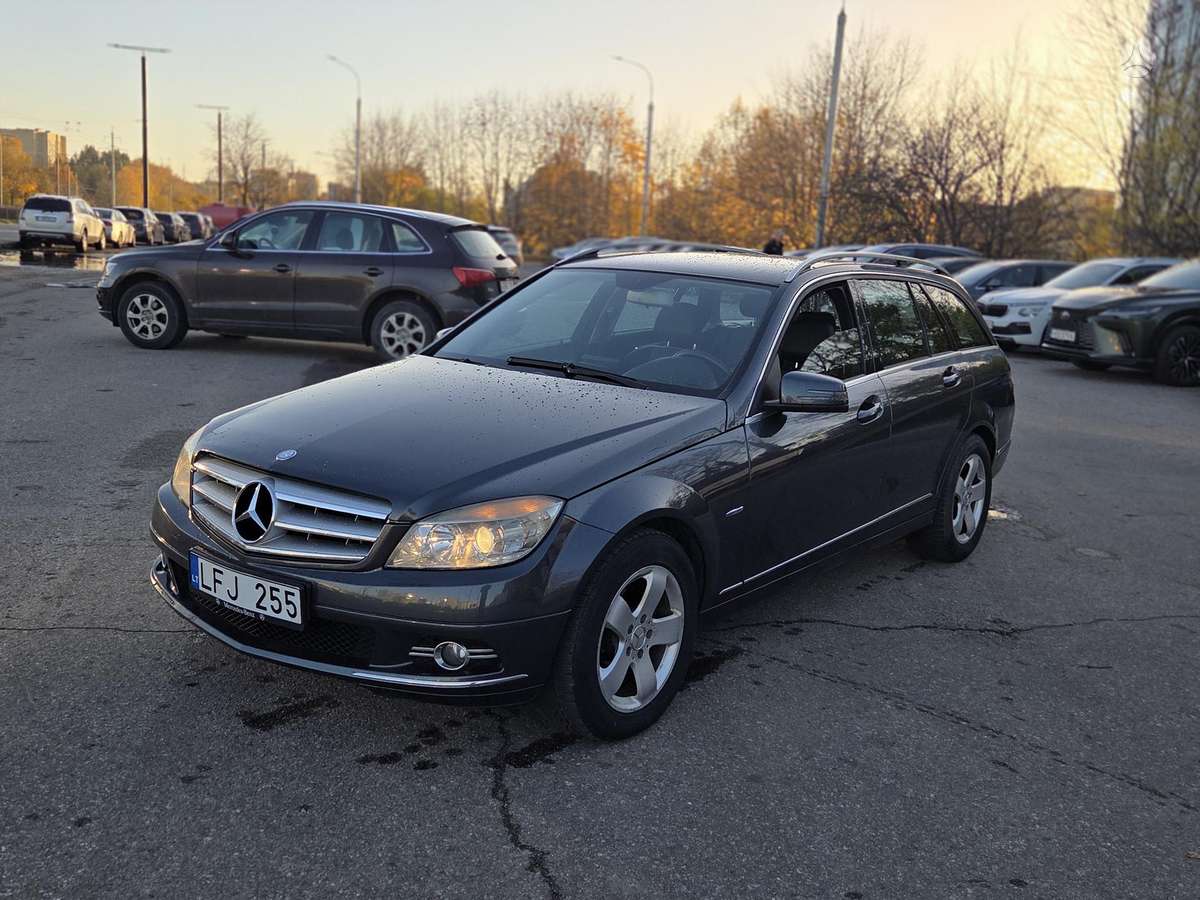 Mercedes-Benz C200 2010 — авто для ЗСУ з Європи
