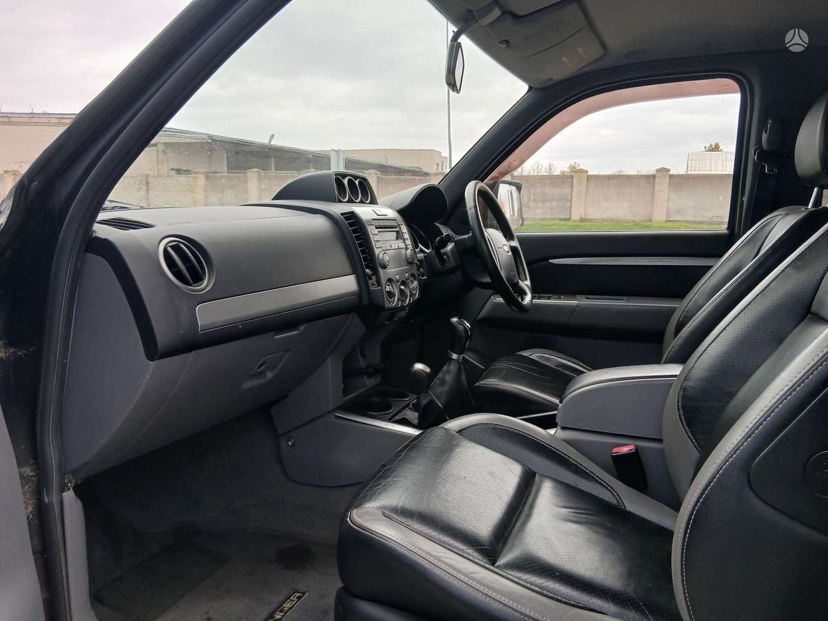Ford Ranger 2010 — photo 7