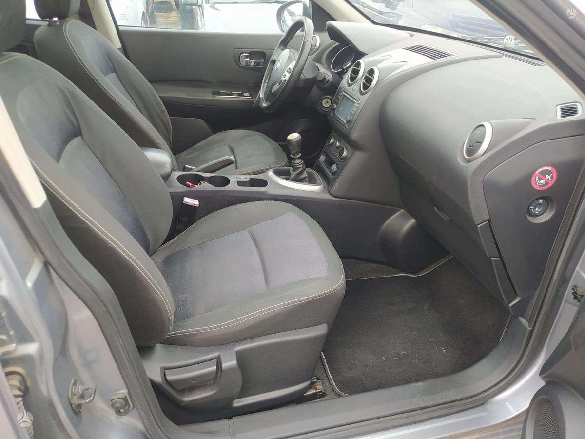 Nissan Qashqai 2011 — photo 13