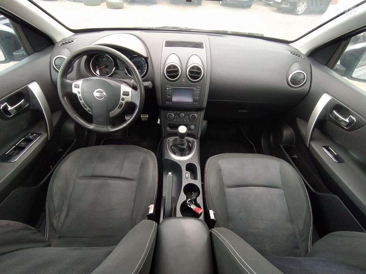 Nissan Qashqai 2011 — photo 16