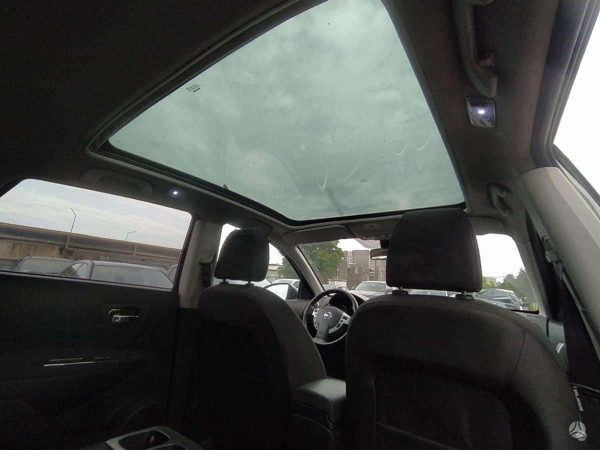 Nissan Qashqai 2011 — photo 17