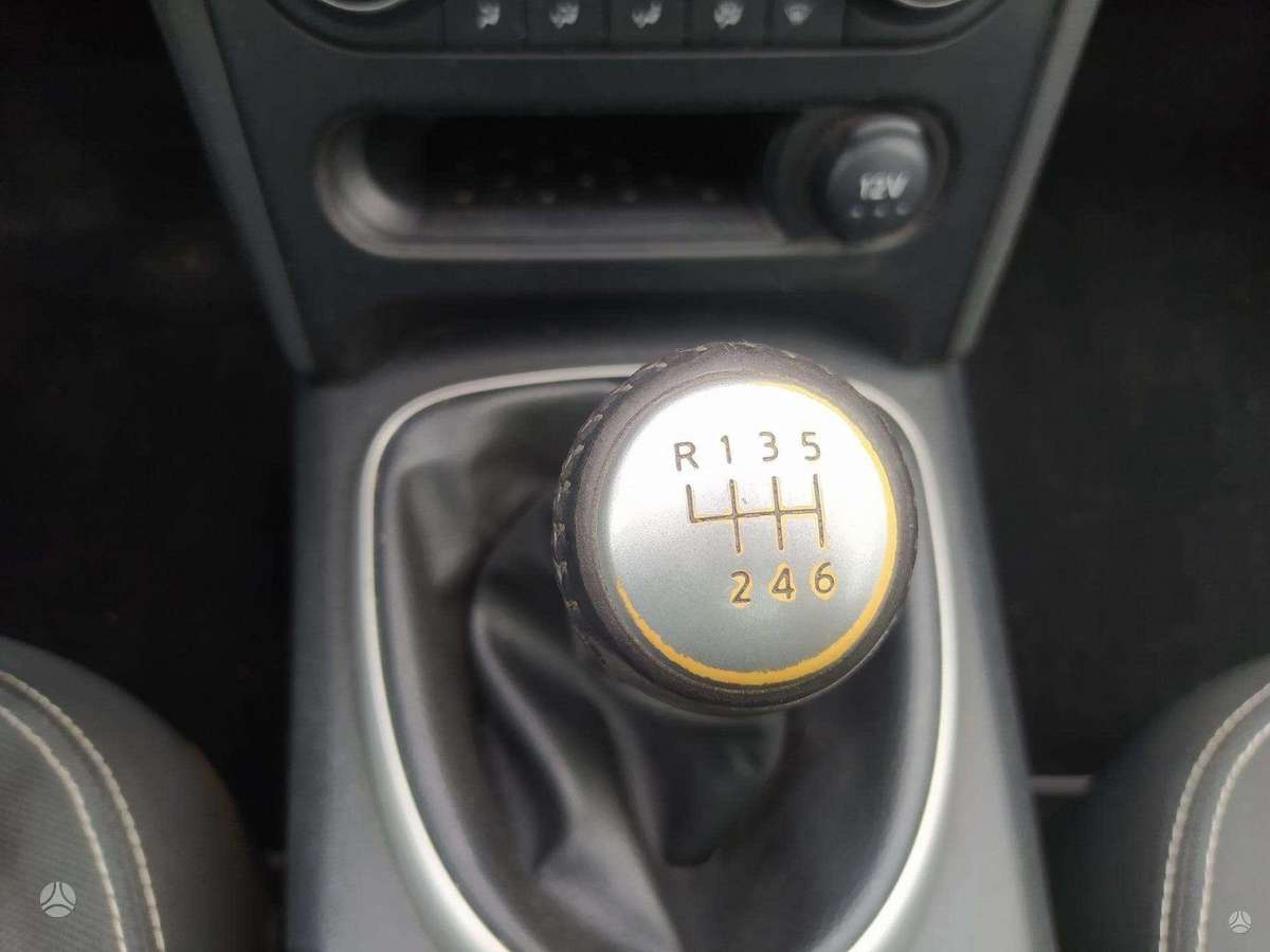 Nissan Qashqai 2011 — photo 20