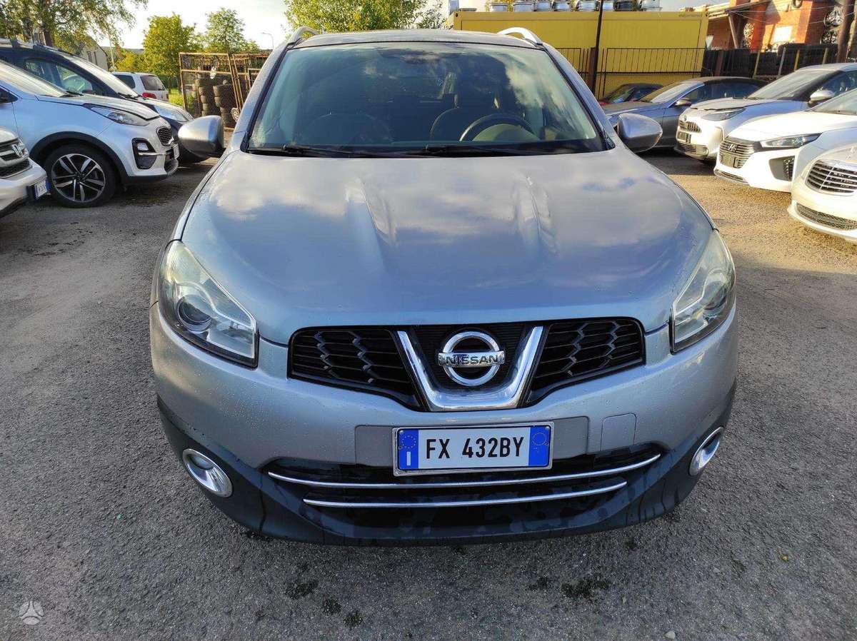 Nissan Qashqai 2011 — engine 1461 cm³, 110 HP (81kW)