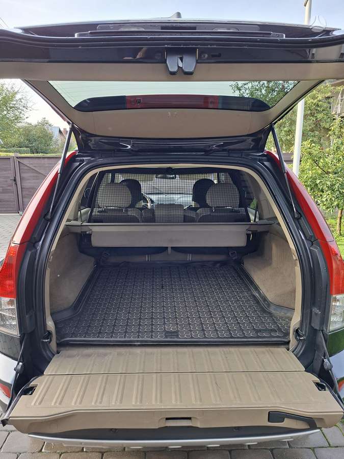 Volvo XC90 2006 — photo 6