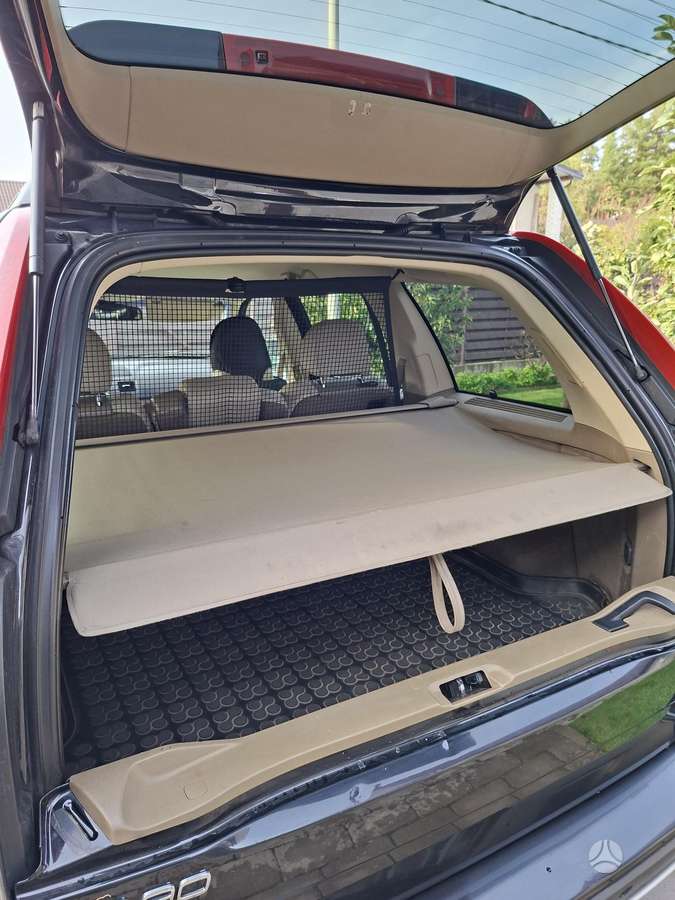 Volvo XC90 2006 — photo 8