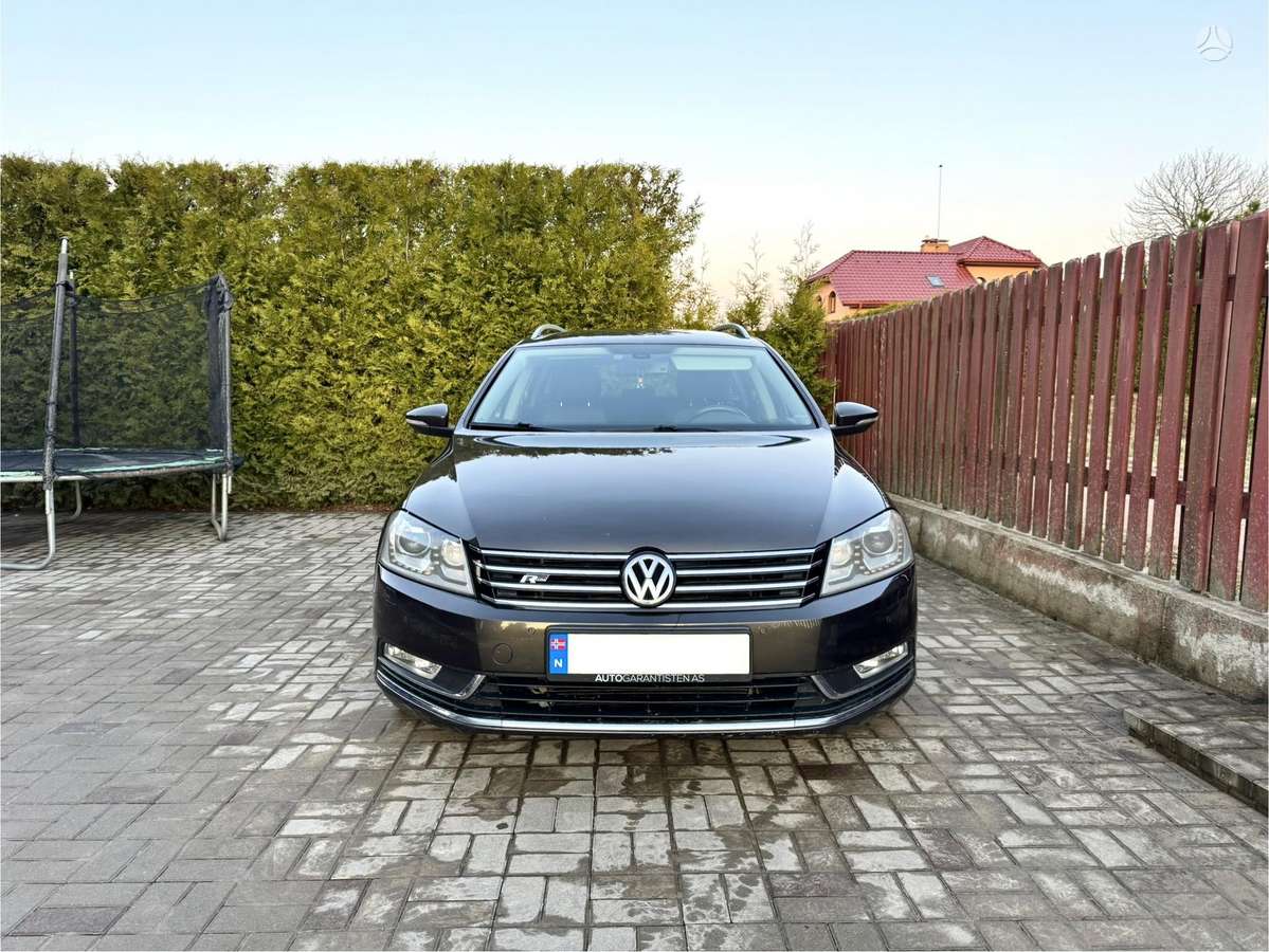 Volkswagen Passat 2013 — фото 10