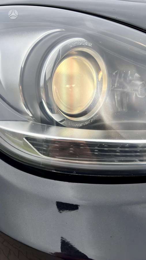 Mercedes-Benz C220 2012 — photo 11