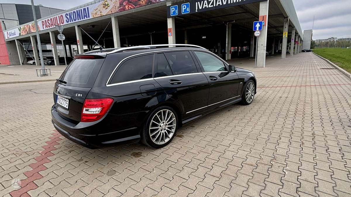 Mercedes-Benz C220 2012 — photo 5
