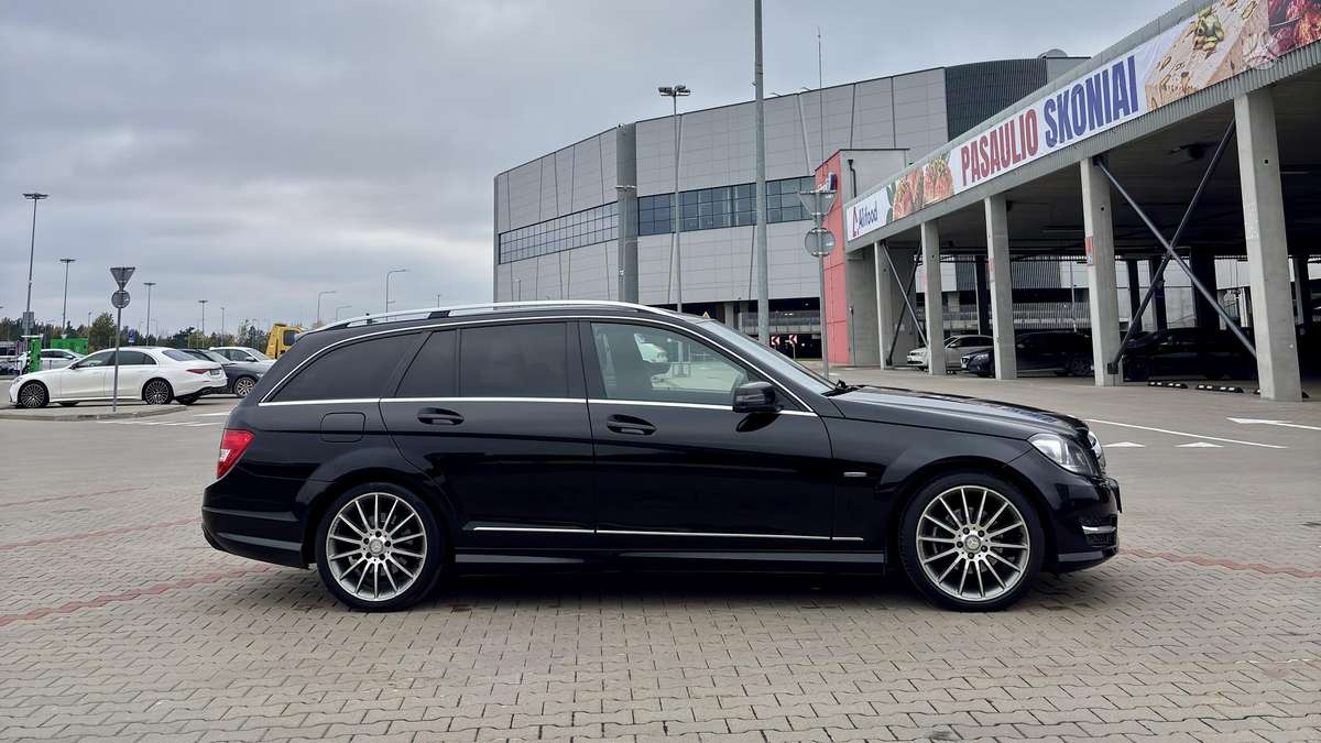Mercedes-Benz C220 2012 — photo 6