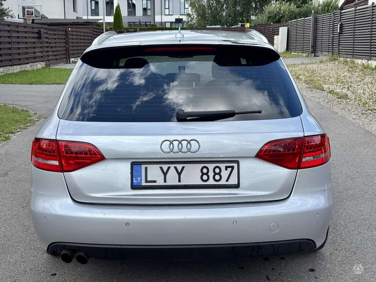 Audi A4 2009 — engine 1968 cm³, 143 HP (105kW)