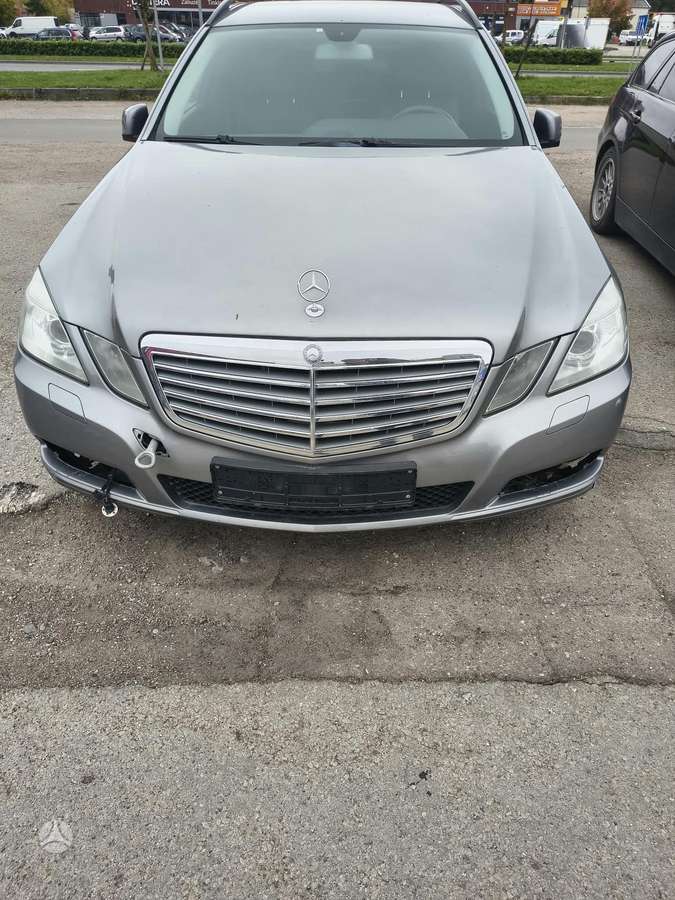 Mercedes-Benz E200 2011 — vehicle for AFU Ukraine