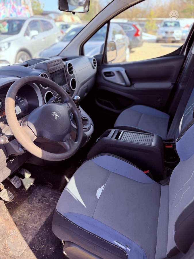 Peugeot Partner 2015 — photo 8