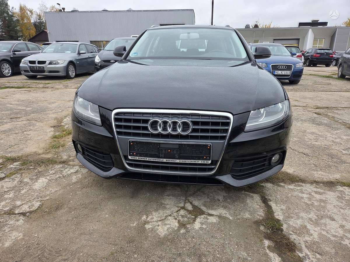 Audi A4 2008 — rear view