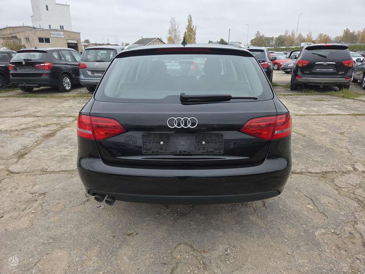 Audi A4 2008 — photo 5