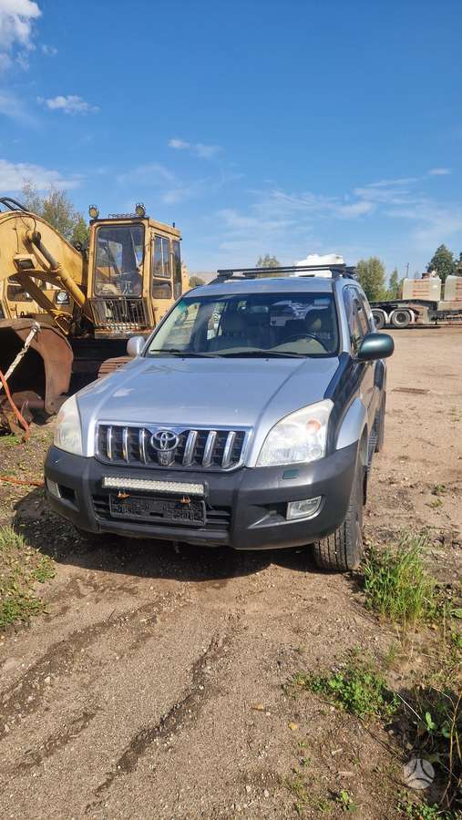 Toyota Land 2005 — engine 2982 cm³, 166 HP (122kW)