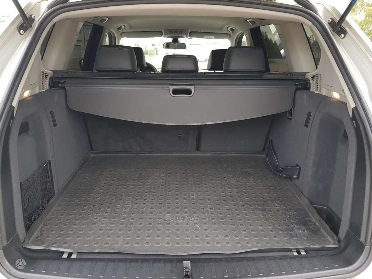 BMW X3 2011 — photo 9