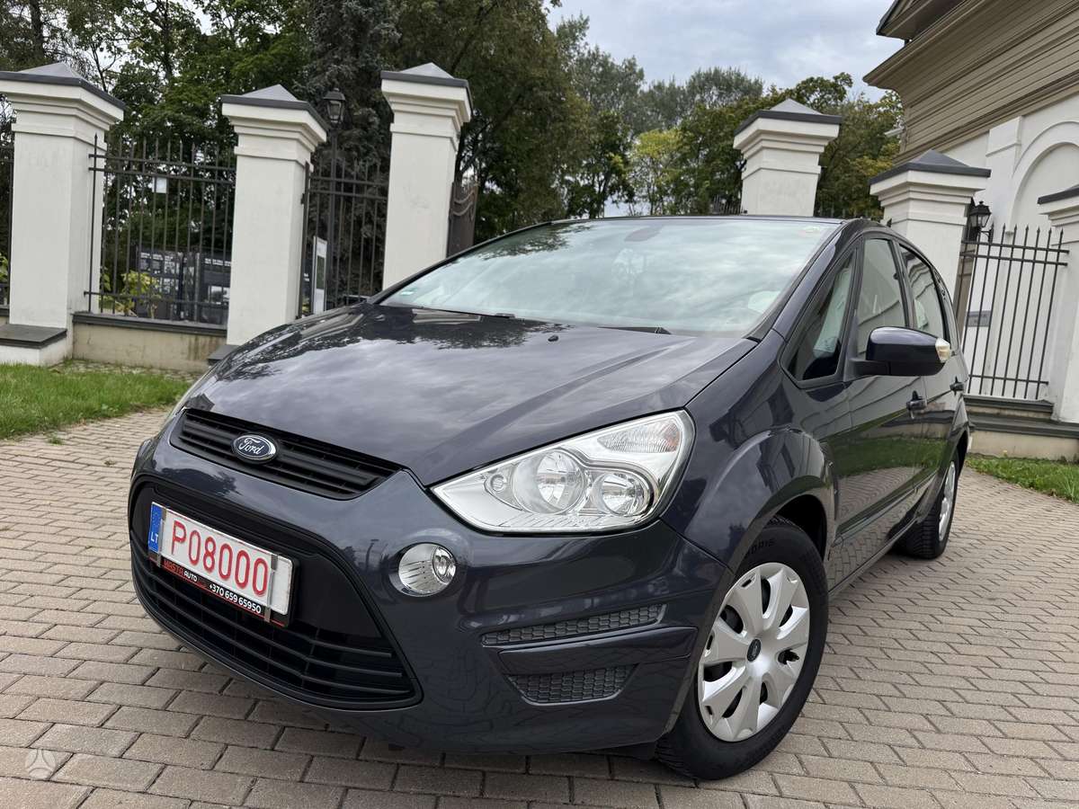 Ford S-MAX 2013 — photo 15