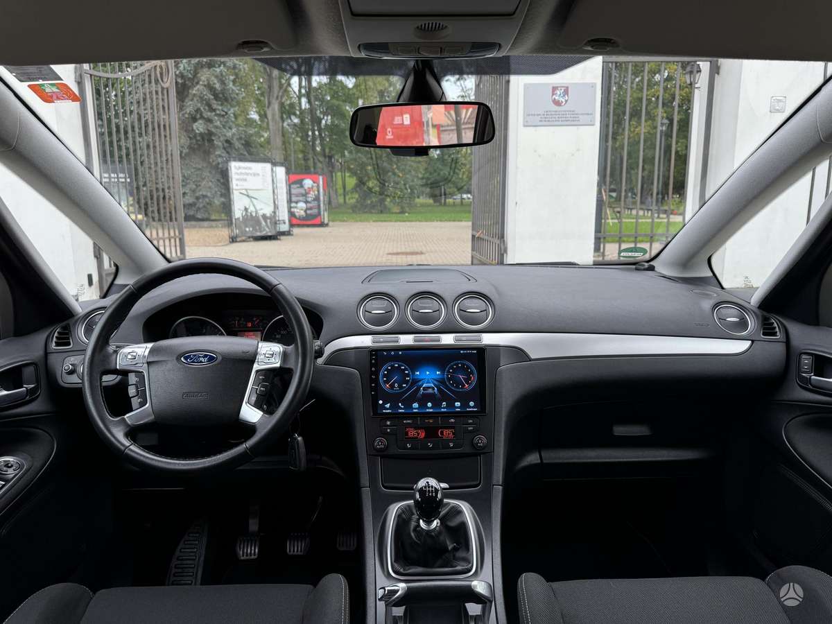 Ford S-MAX 2013 — photo 5