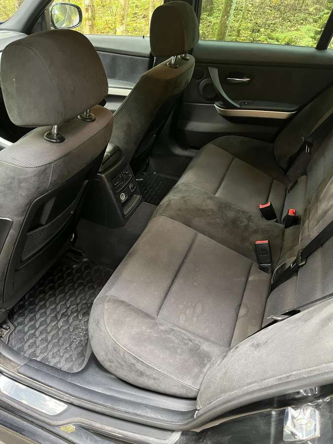 BMW 325 2005 — photo 13