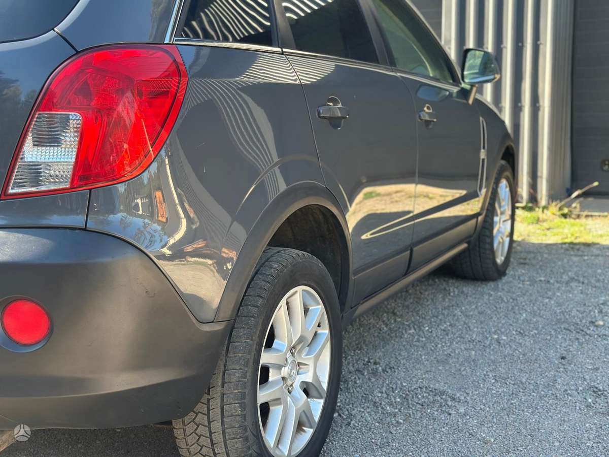 Opel Antara 2011 — photo 6