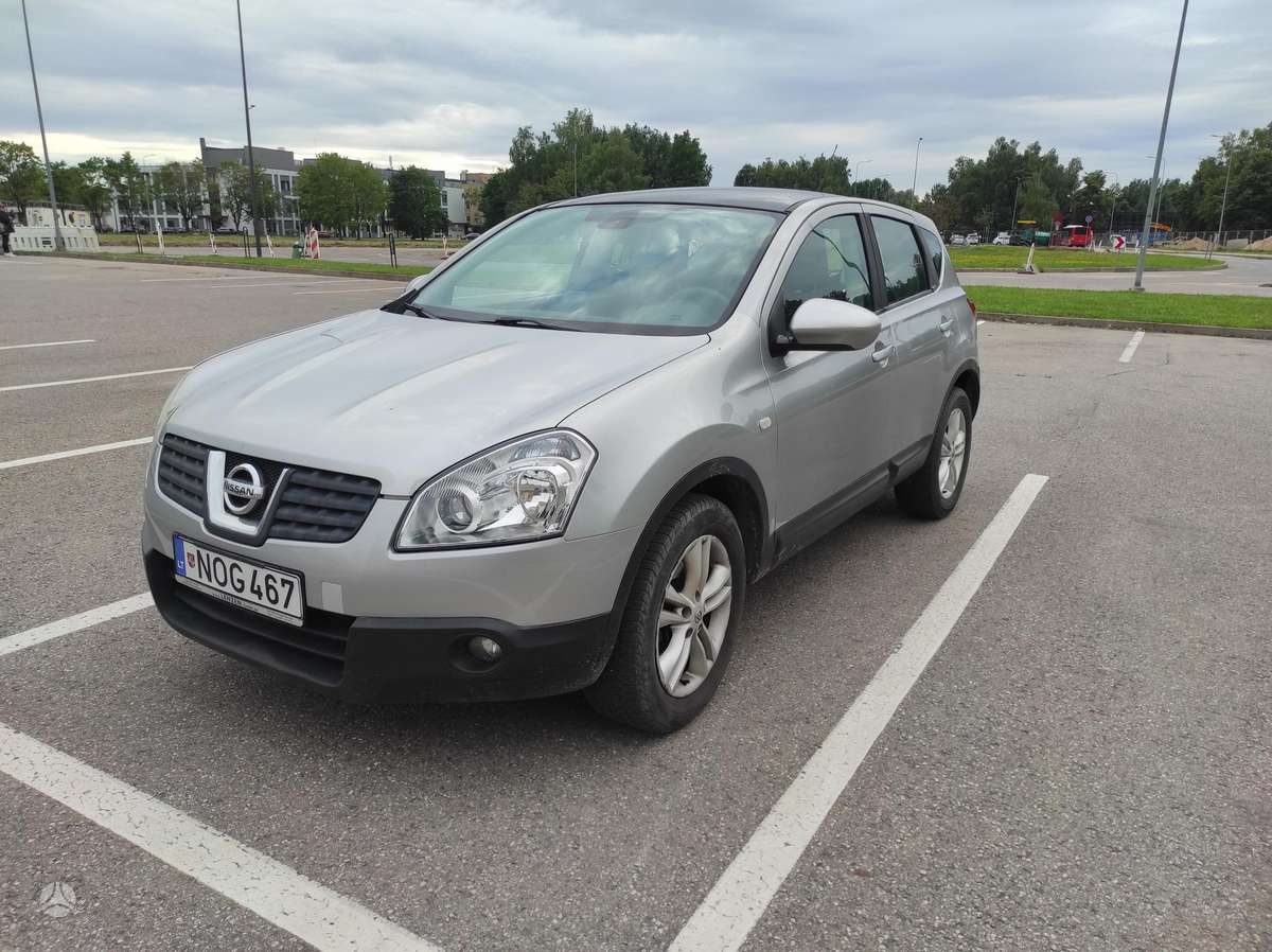 Nissan Qashqai 2007 — interior