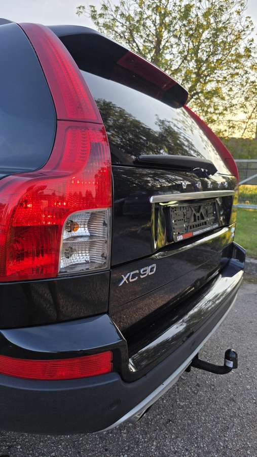 Volvo XC90 2009 — фото 17