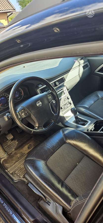Volvo V70 2008 — photo 20