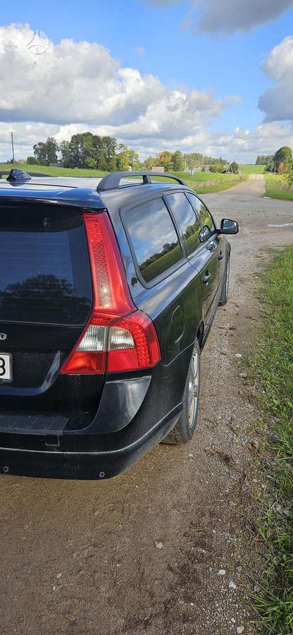 Volvo V70 2008 — photo 8