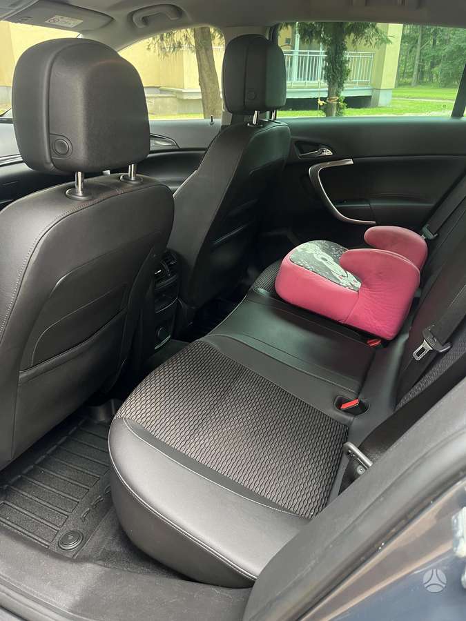 Opel Insignia 2014 — photo 11