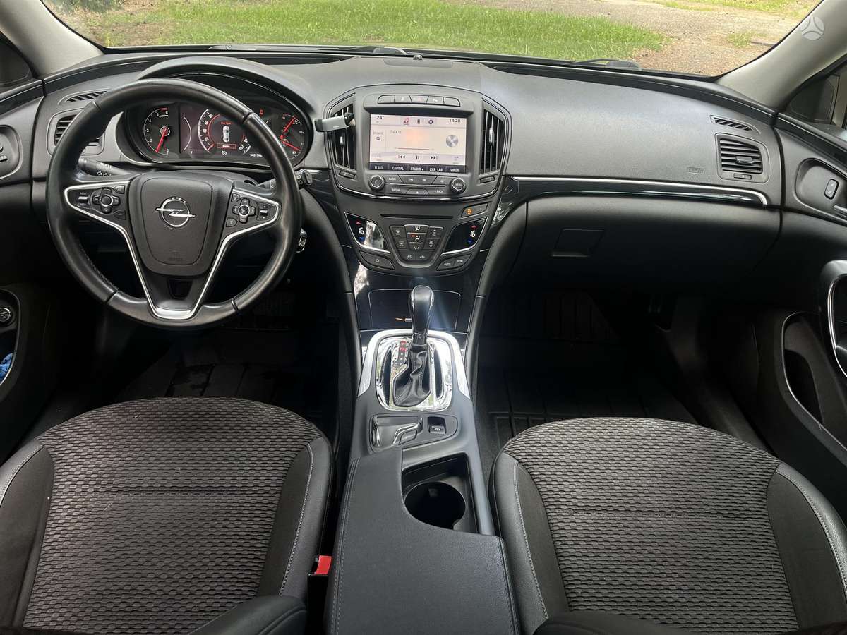 Opel Insignia 2014 — photo 8