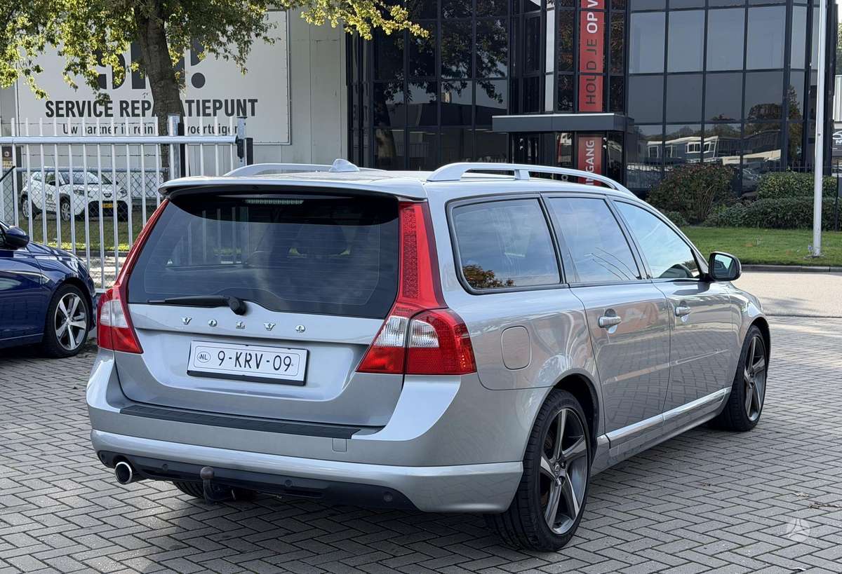 Volvo V70 2013 — engine 1984 cm³, 163 HP (120kW)