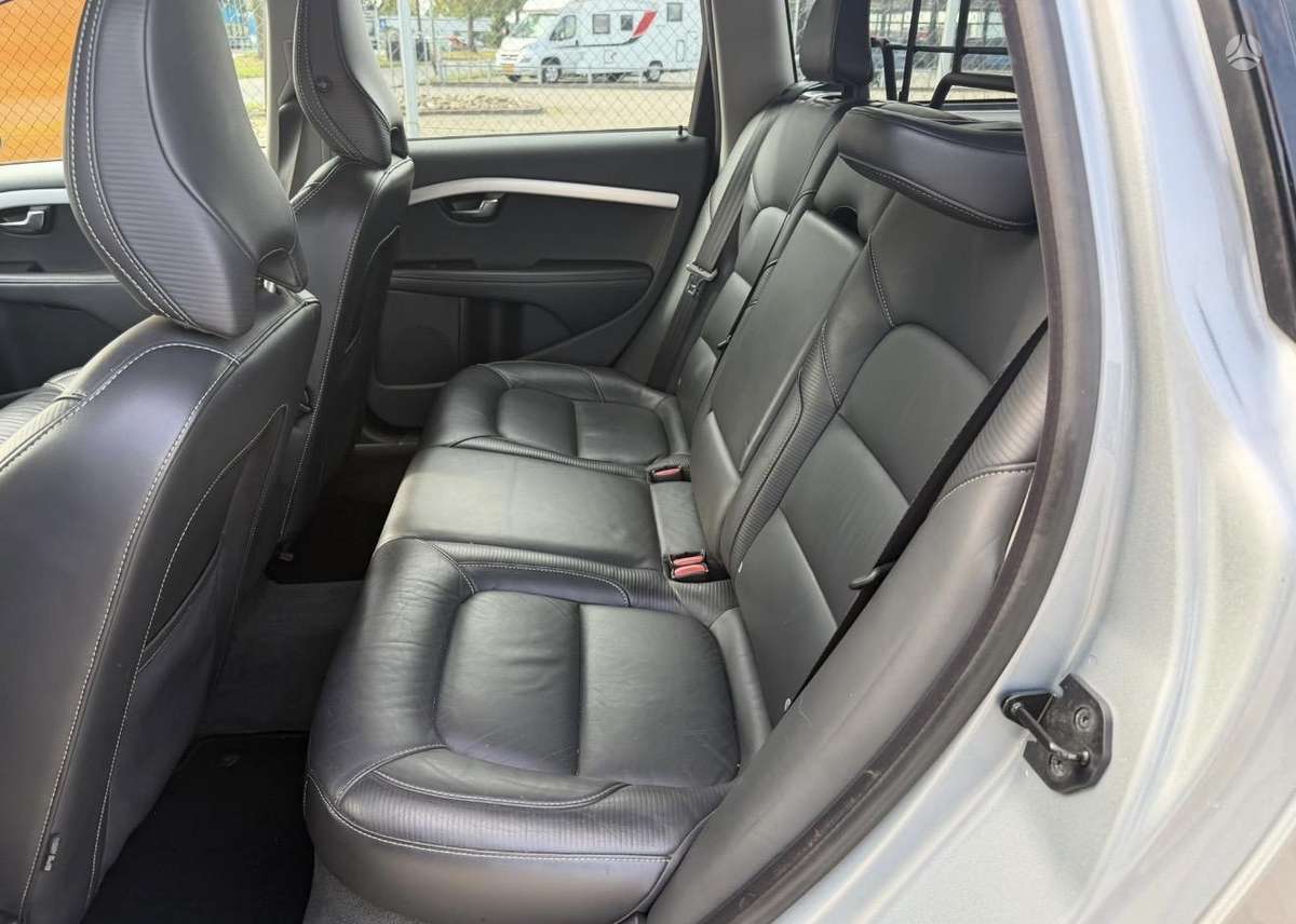 Volvo V70 2013 — photo 8