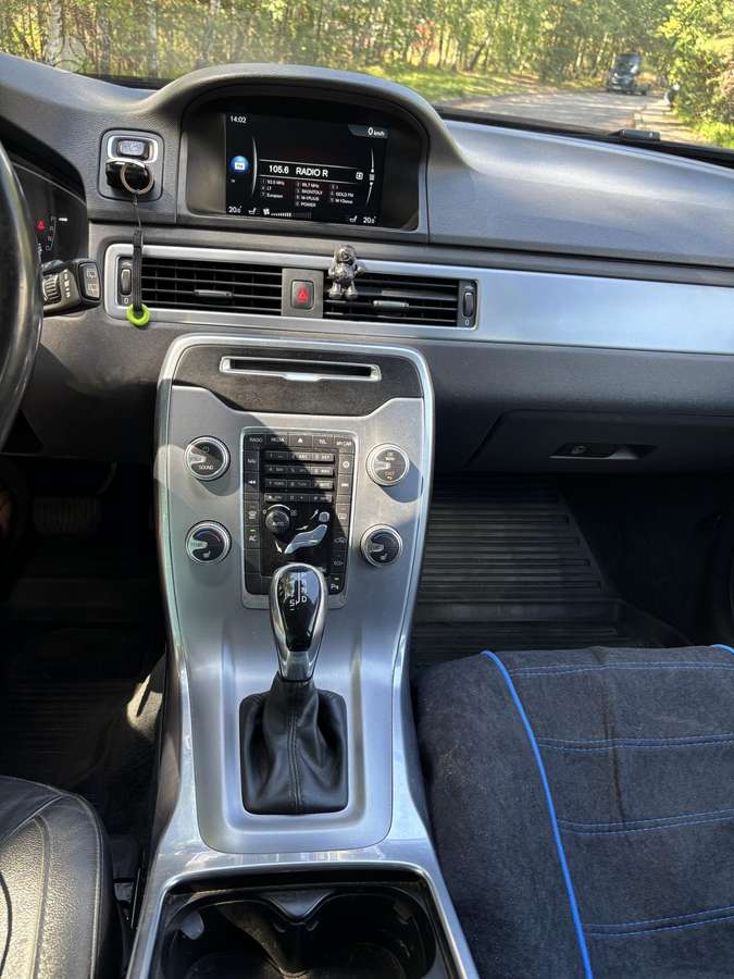 Volvo V70 2015 — photo 5