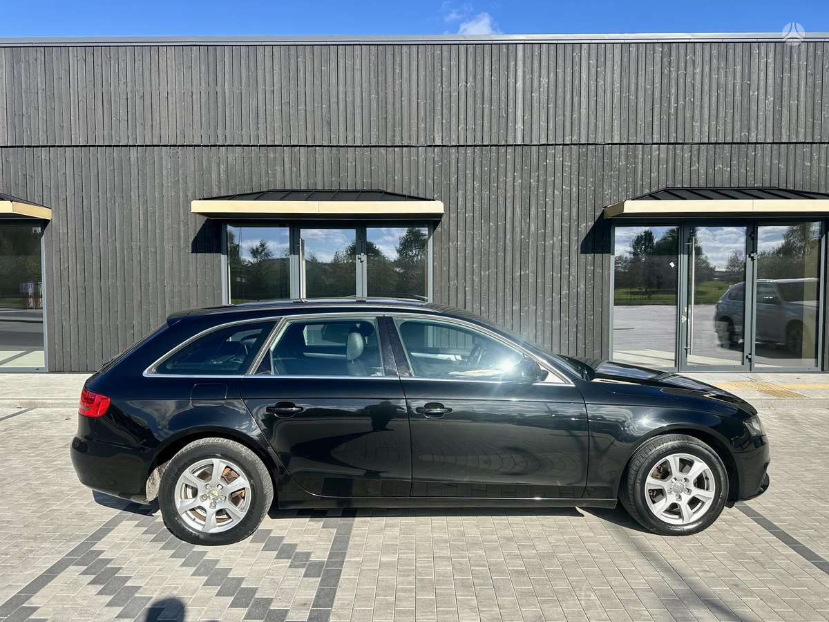 Audi A4 2008 — photo 11
