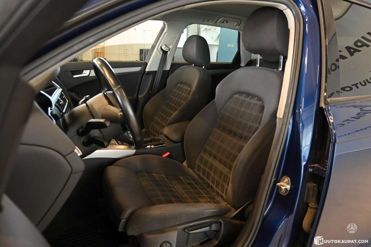 Audi A4 2013 — photo 19