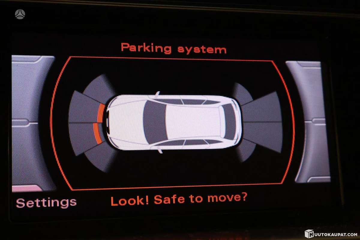 Audi A4 2013 — photo 25