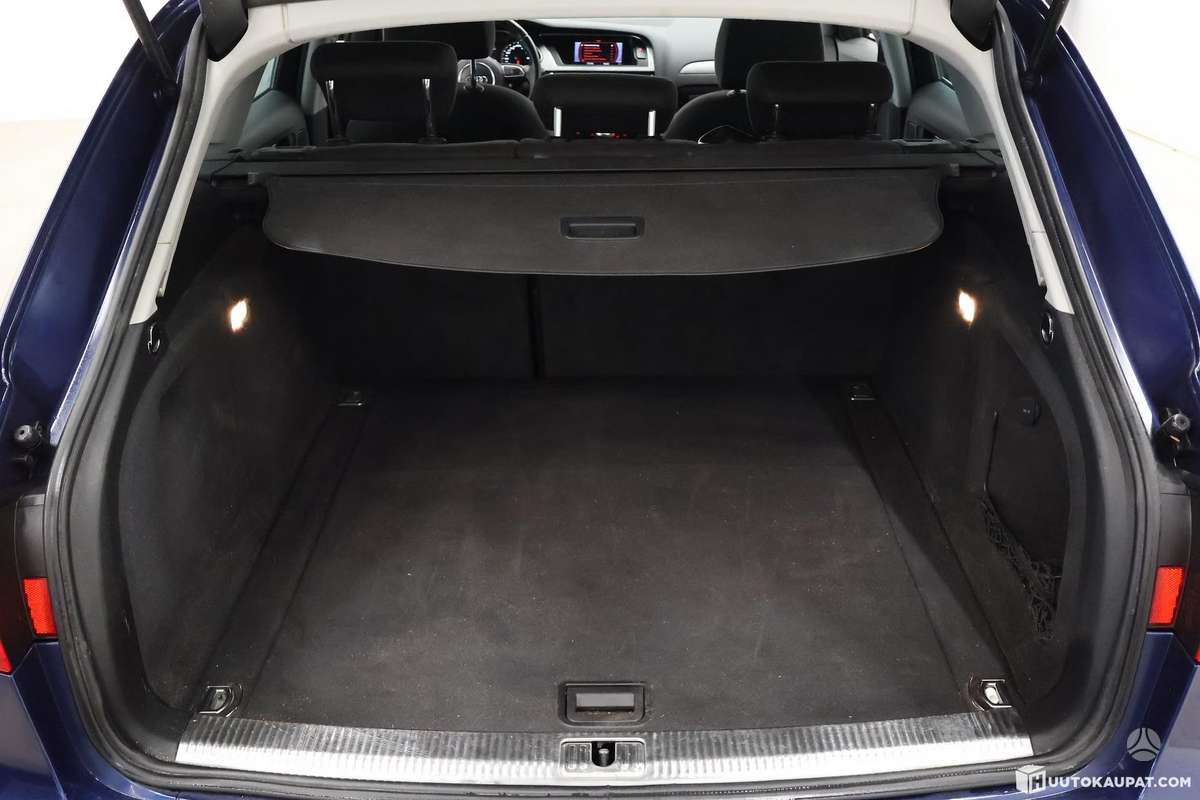 Audi A4 2013 — photo 27