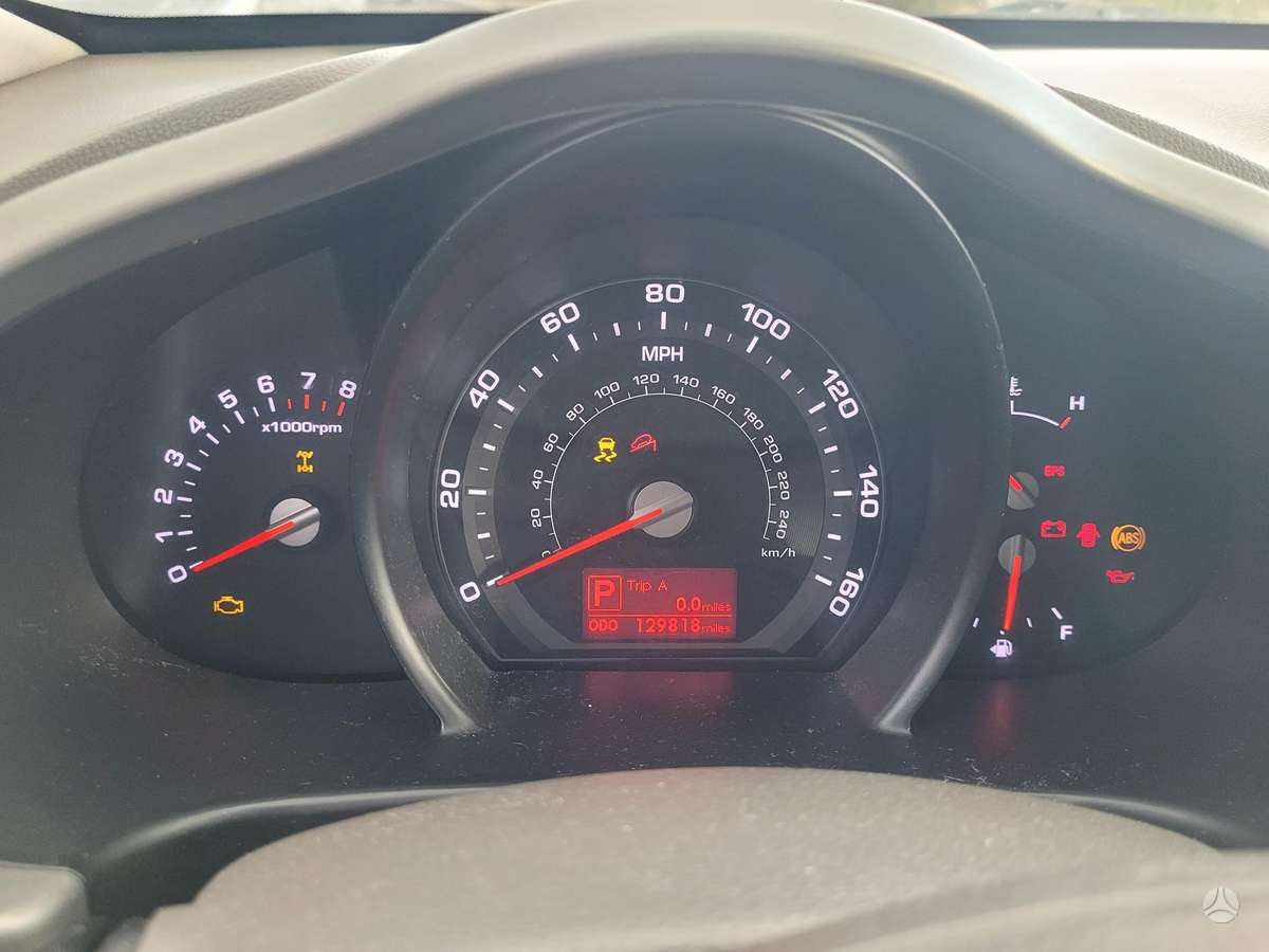 Kia Sportage 2013 — photo 10