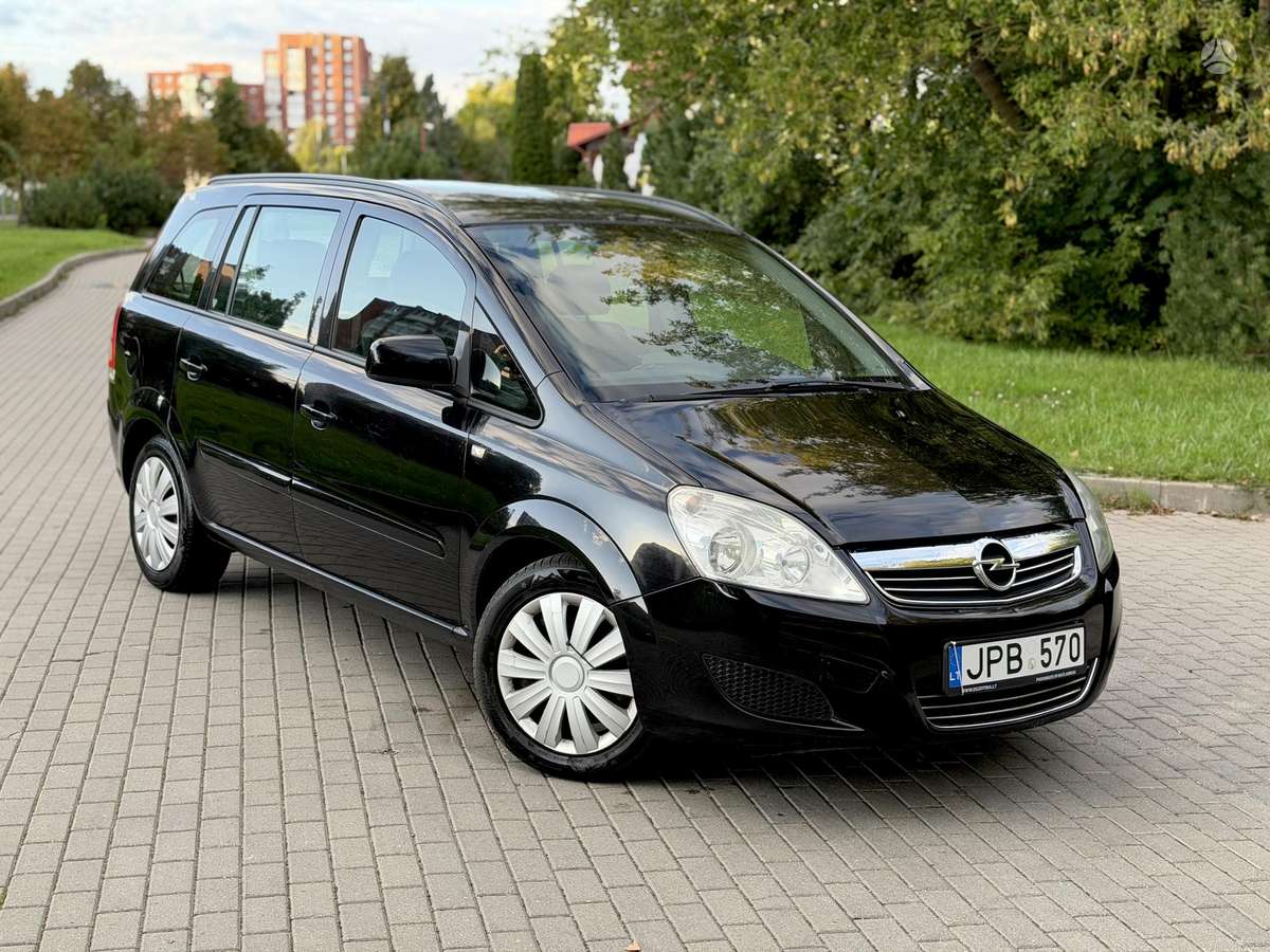 Opel Zafira, 2010