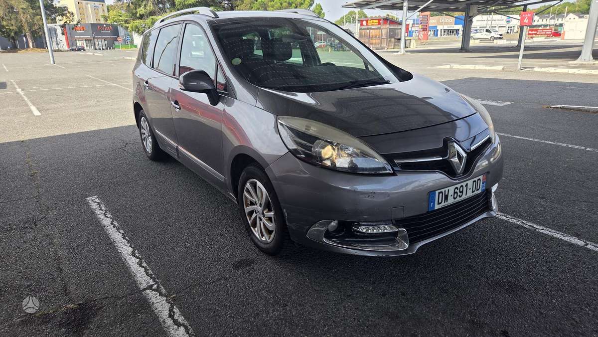 Renault Grand 2015 — interior