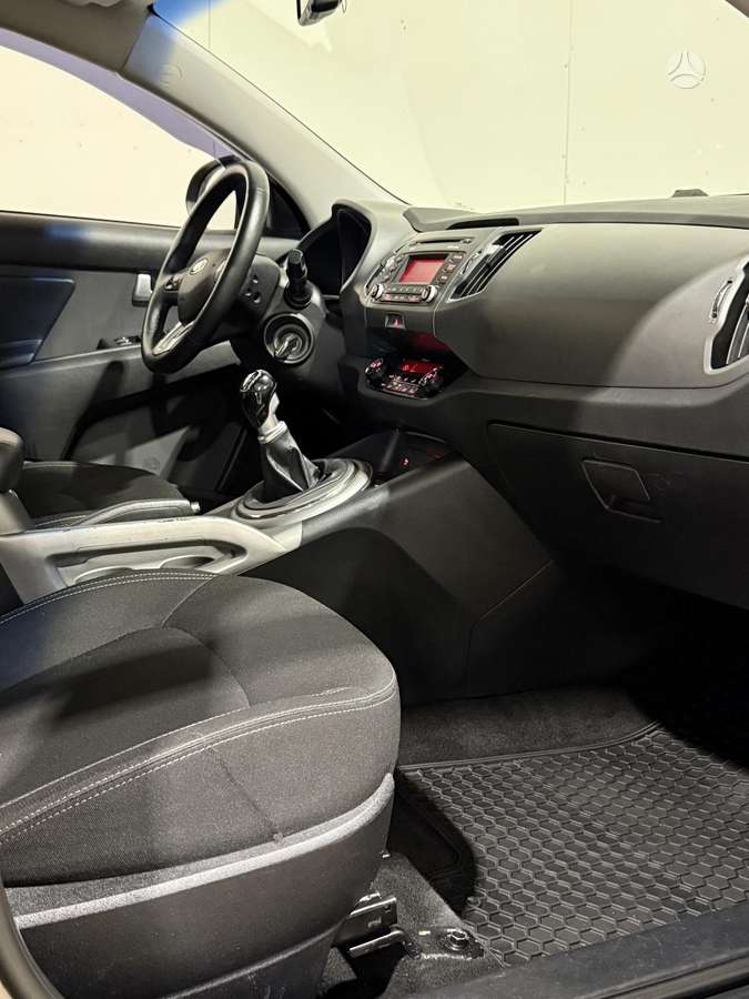 Kia Sportage 2015 — photo 28