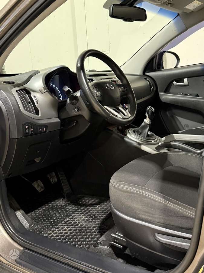 Kia Sportage 2015 — photo 8