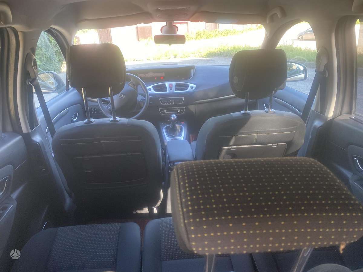Renault Grand 2011 — photo 10