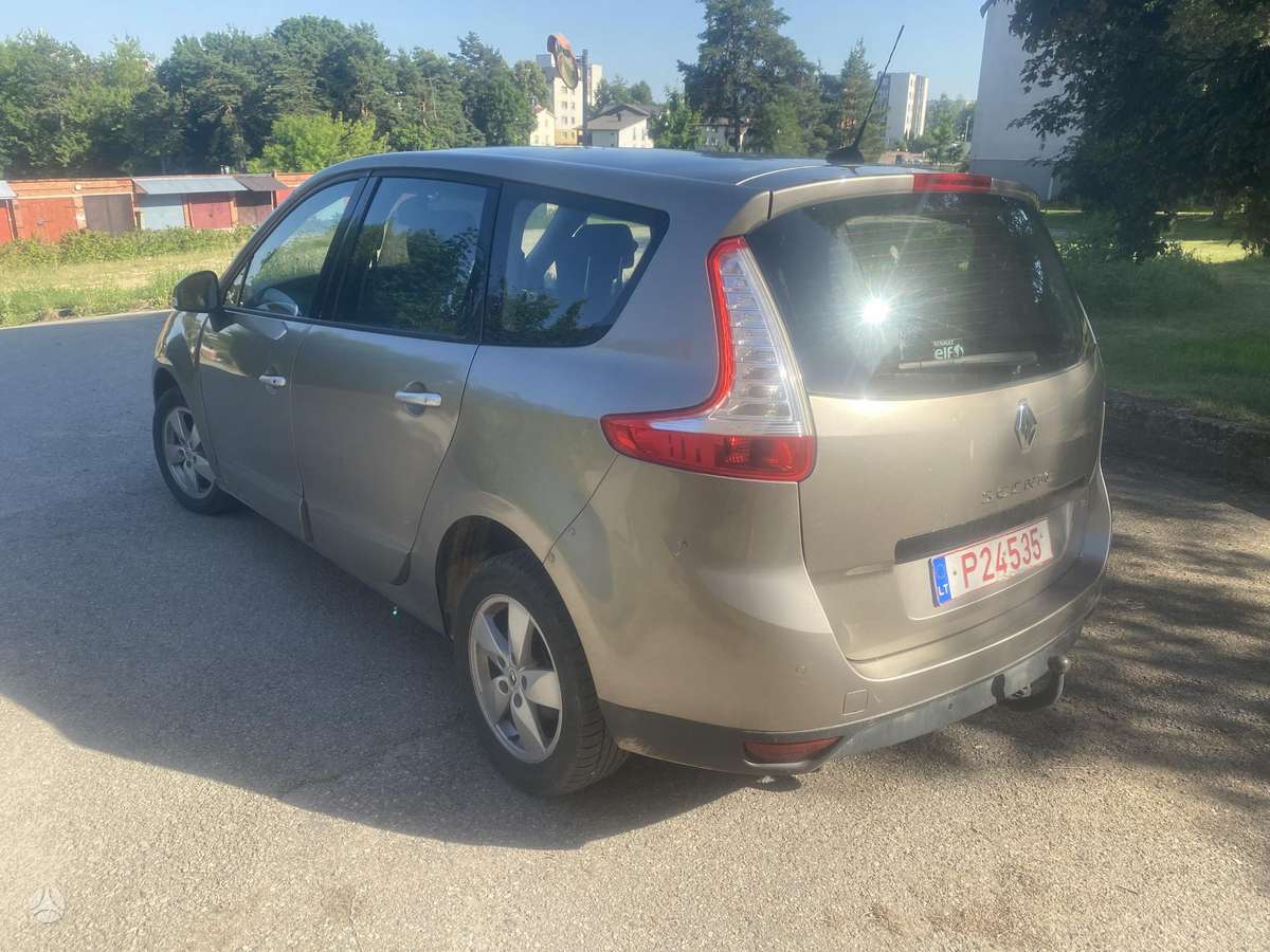 Renault Grand 2011 — engine 1395 cm³, 131 HP (96kW)