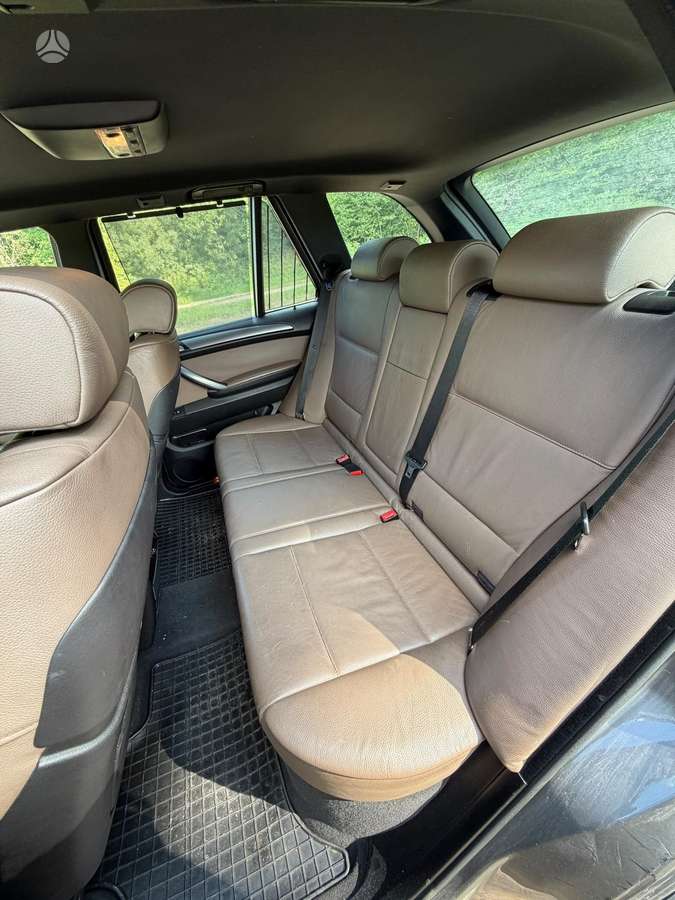 BMW X5 2005 — photo 11