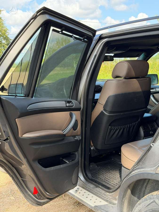 BMW X5 2005 — photo 9